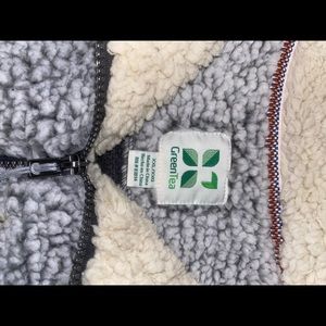 grey sherpa pull over jacket
